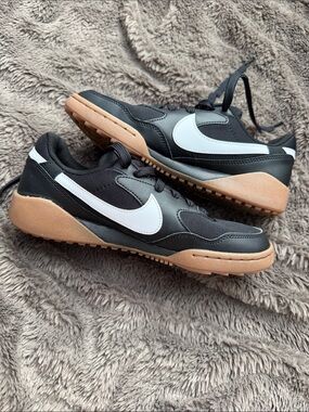 Nike Terra Manta
Big Kids' Shoes size 4(23cm)